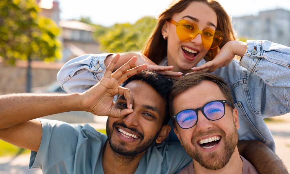 Smiling people